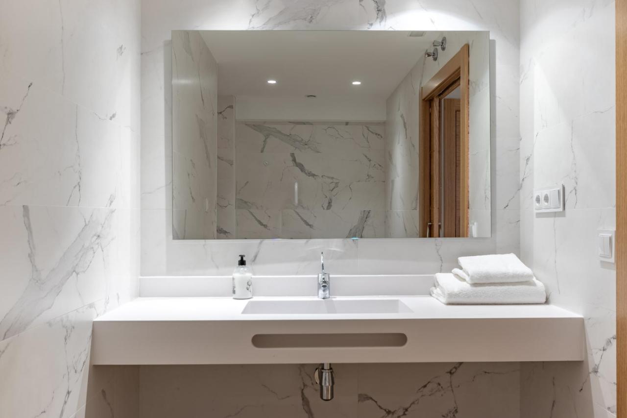 Eightrooms La Rioja Pension Логроньо Экстерьер фото