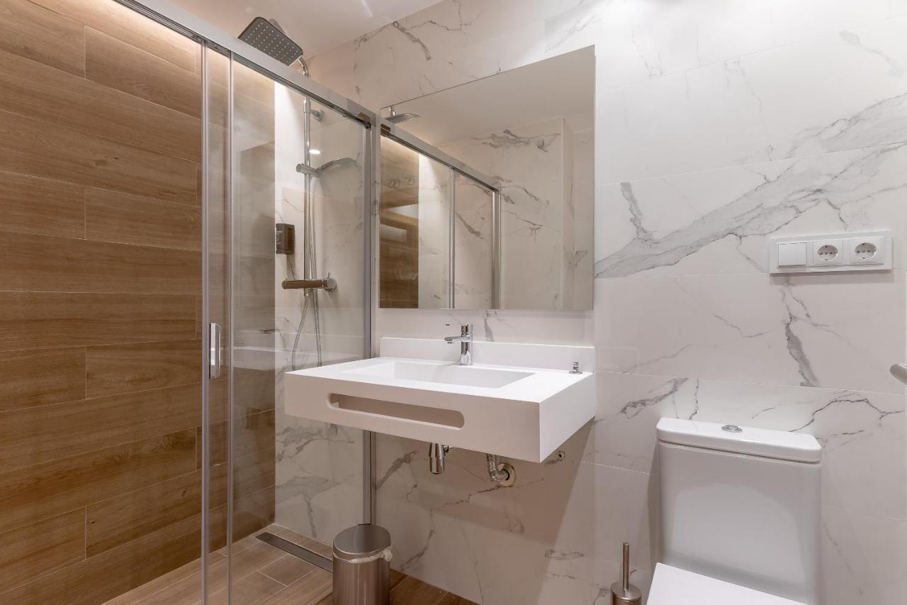 Eightrooms La Rioja Pension Логроньо Экстерьер фото