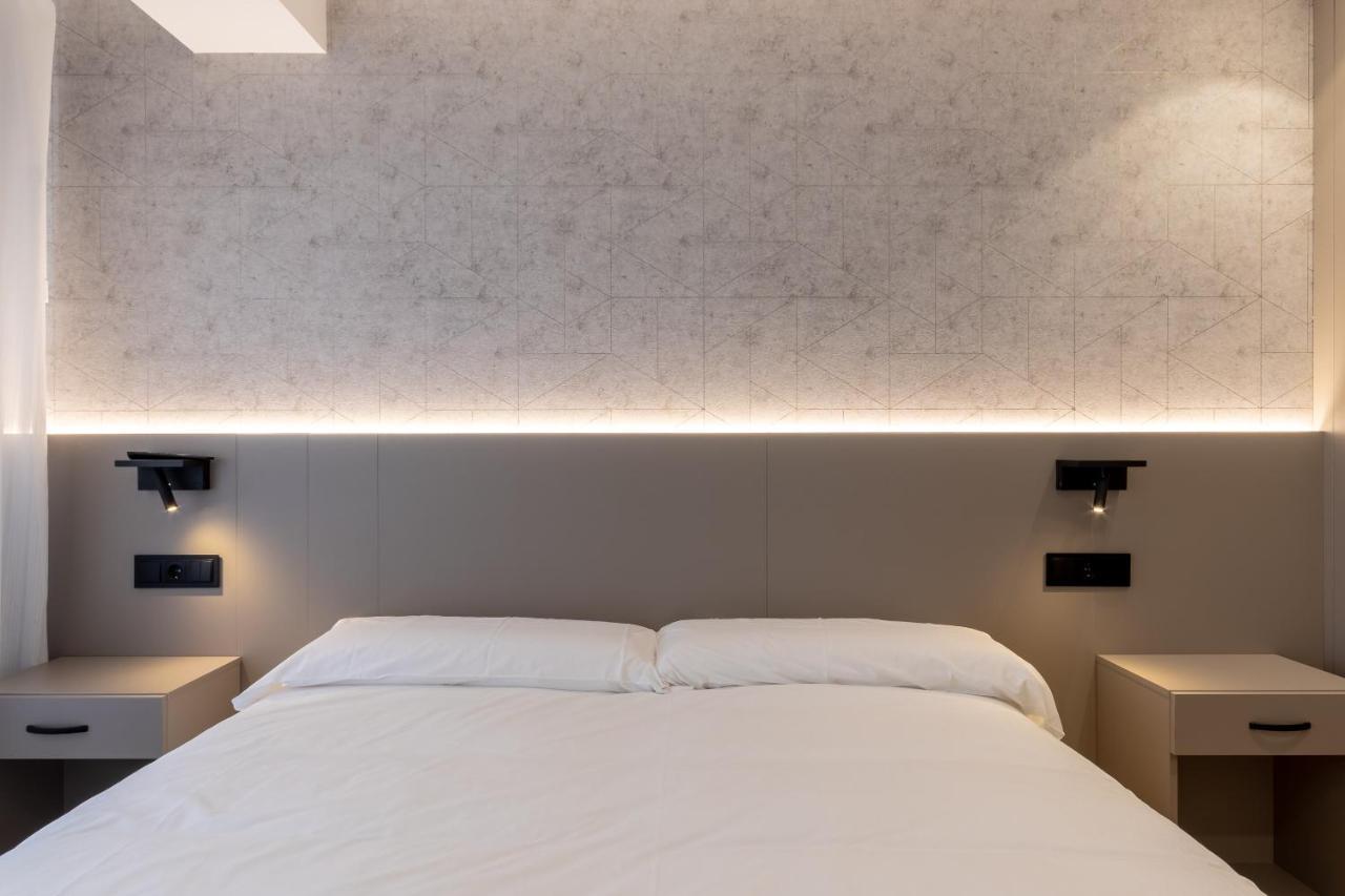 Eightrooms La Rioja Pension Логроньо Экстерьер фото