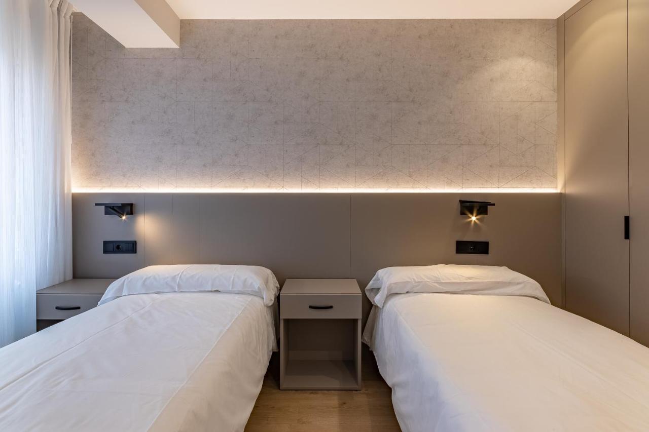 Eightrooms La Rioja Pension Логроньо Экстерьер фото