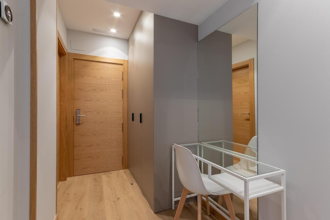 Eightrooms La Rioja Pension Логроньо Экстерьер фото