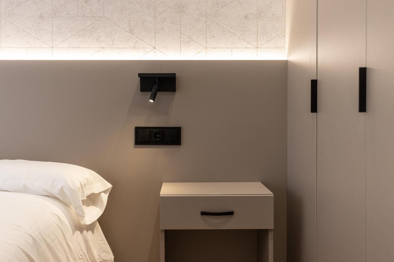 Eightrooms La Rioja Pension Логроньо Экстерьер фото