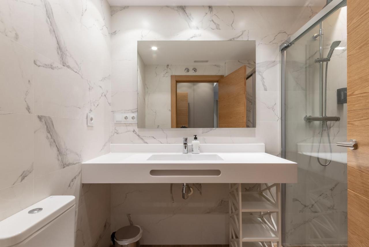 Eightrooms La Rioja Pension Логроньо Экстерьер фото