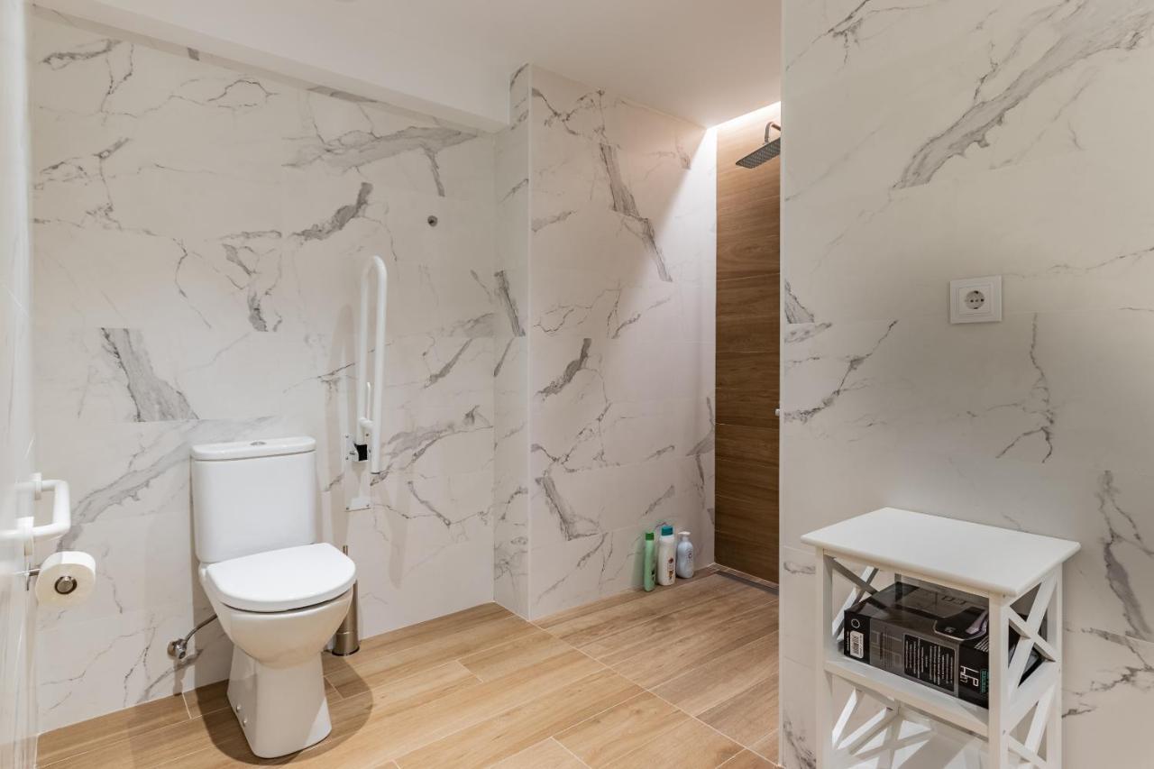 Eightrooms La Rioja Pension Логроньо Экстерьер фото